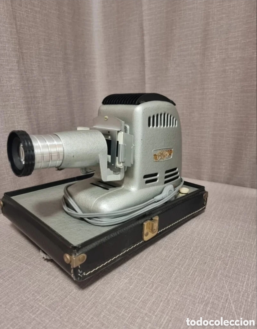 Antiquit&eacute;s: Antiguo Proyector de diapositivas. ANJOU