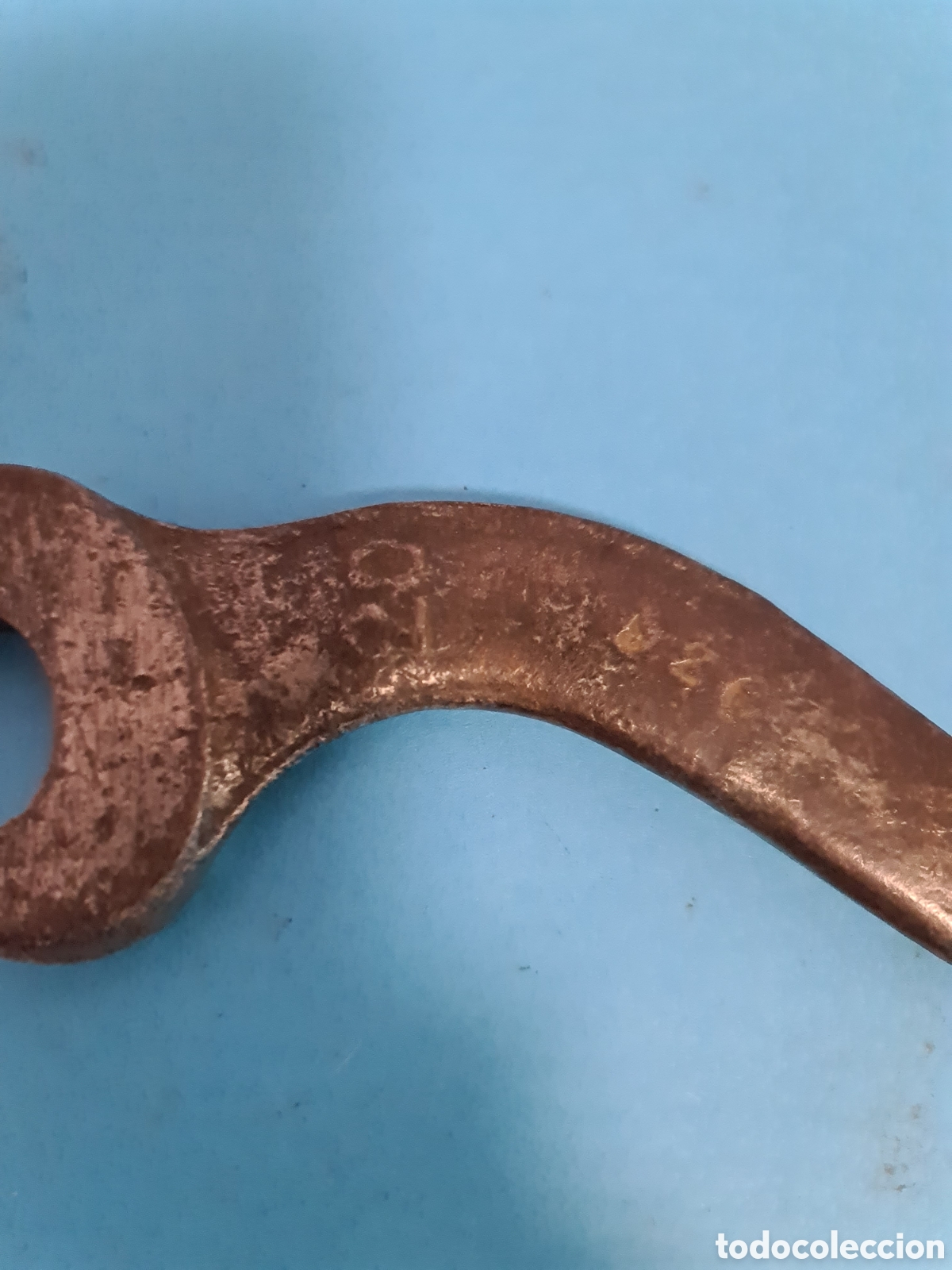 Antig&uuml;edades: Llave curva n&deg;18/20. - Foto 4