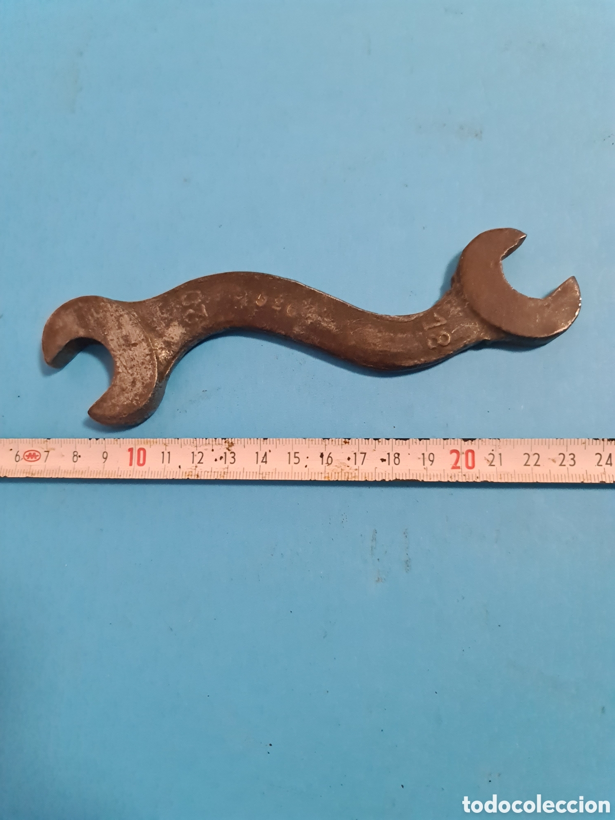 Antig&uuml;edades: Llave curva n&deg;18/20. - Foto 5