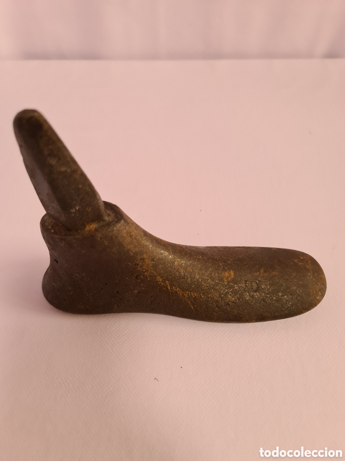 Antig&uuml;edades: Antigua horma de zapatero n&deg;19