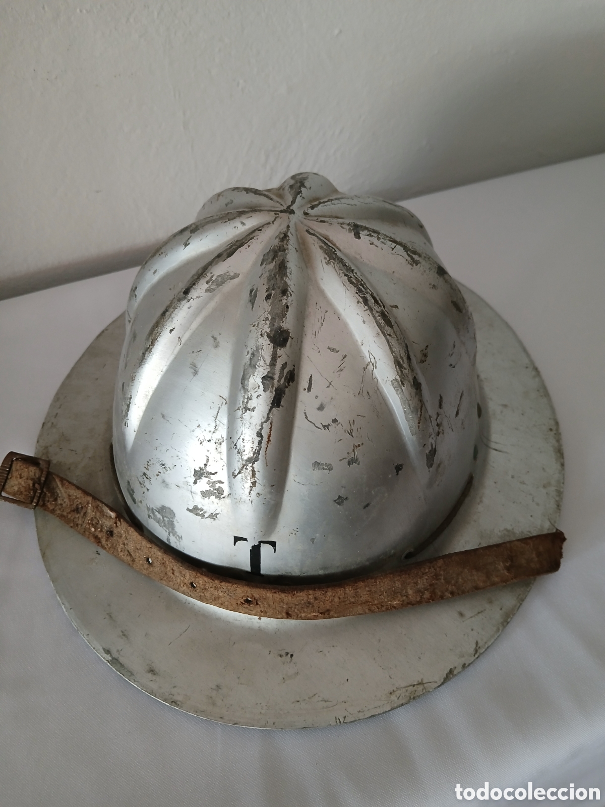 Antig&uuml;edades: CASCO DE SEGURIDAD MINERIA A&Ntilde;OS 50