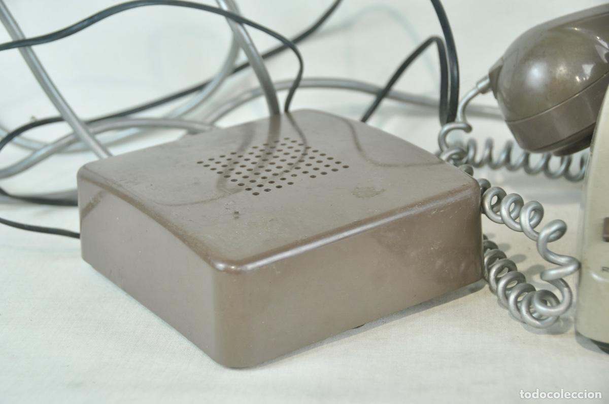 Tel&eacute;fonos: Tel&eacute;fono marr&oacute;n y gris altavoz exterior - Foto 4