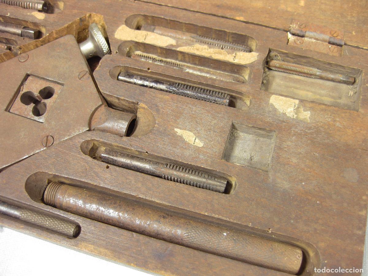 Antig&uuml;edades: ANTIGUA CAJA CON TERRAJAS DE HIERRO - Foto 4