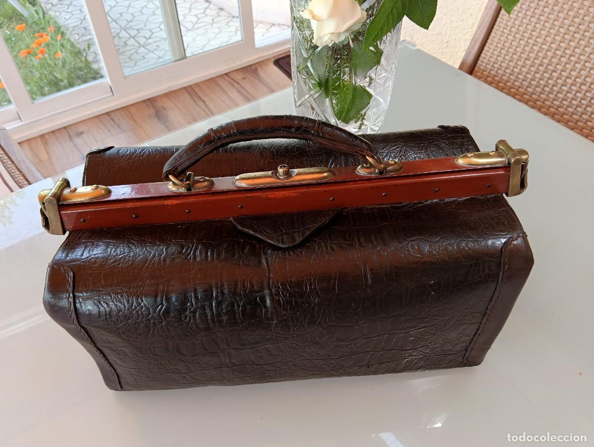 Antig&uuml;edades: Bolso antiguo de medico siglo XIX