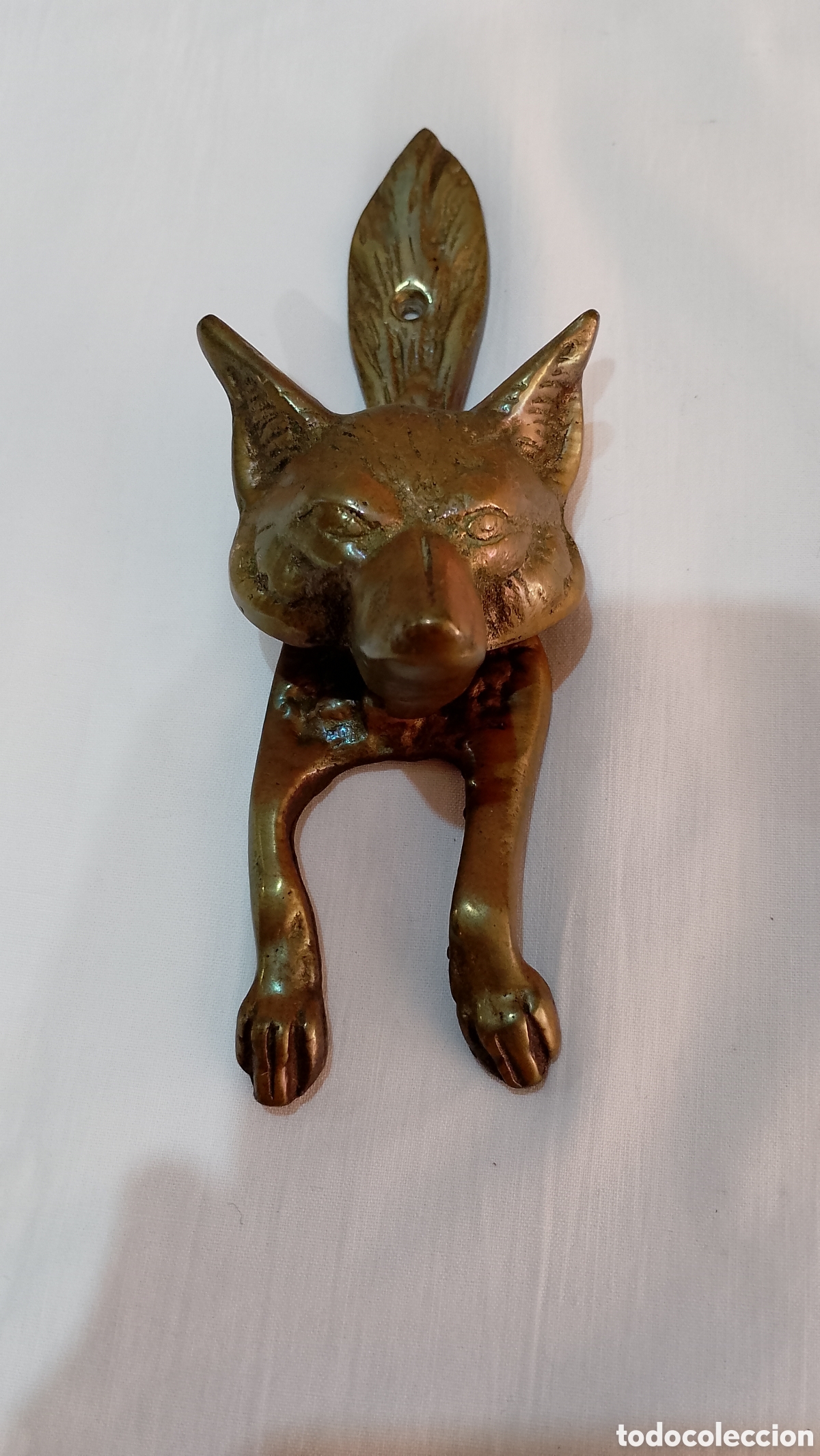 Antig&uuml;edades: Antiguo llamador de bronce de zorro