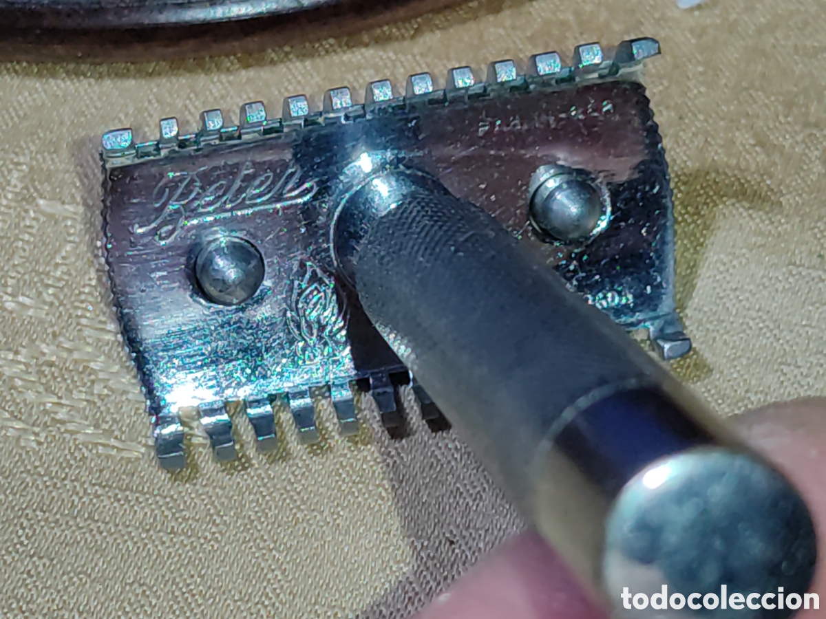 Antig&uuml;edades: Maquinilla Beter y Cuchilla de afeitar Gillette. - Foto 2