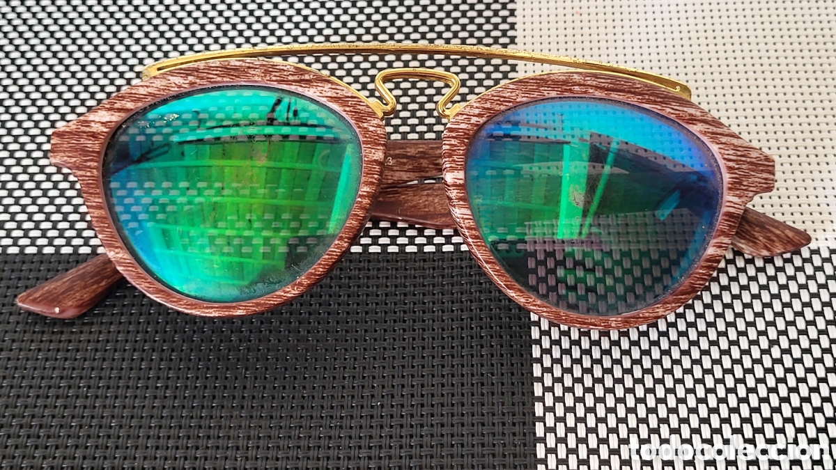 Antig&uuml;edades: Gafas antiguas de sol