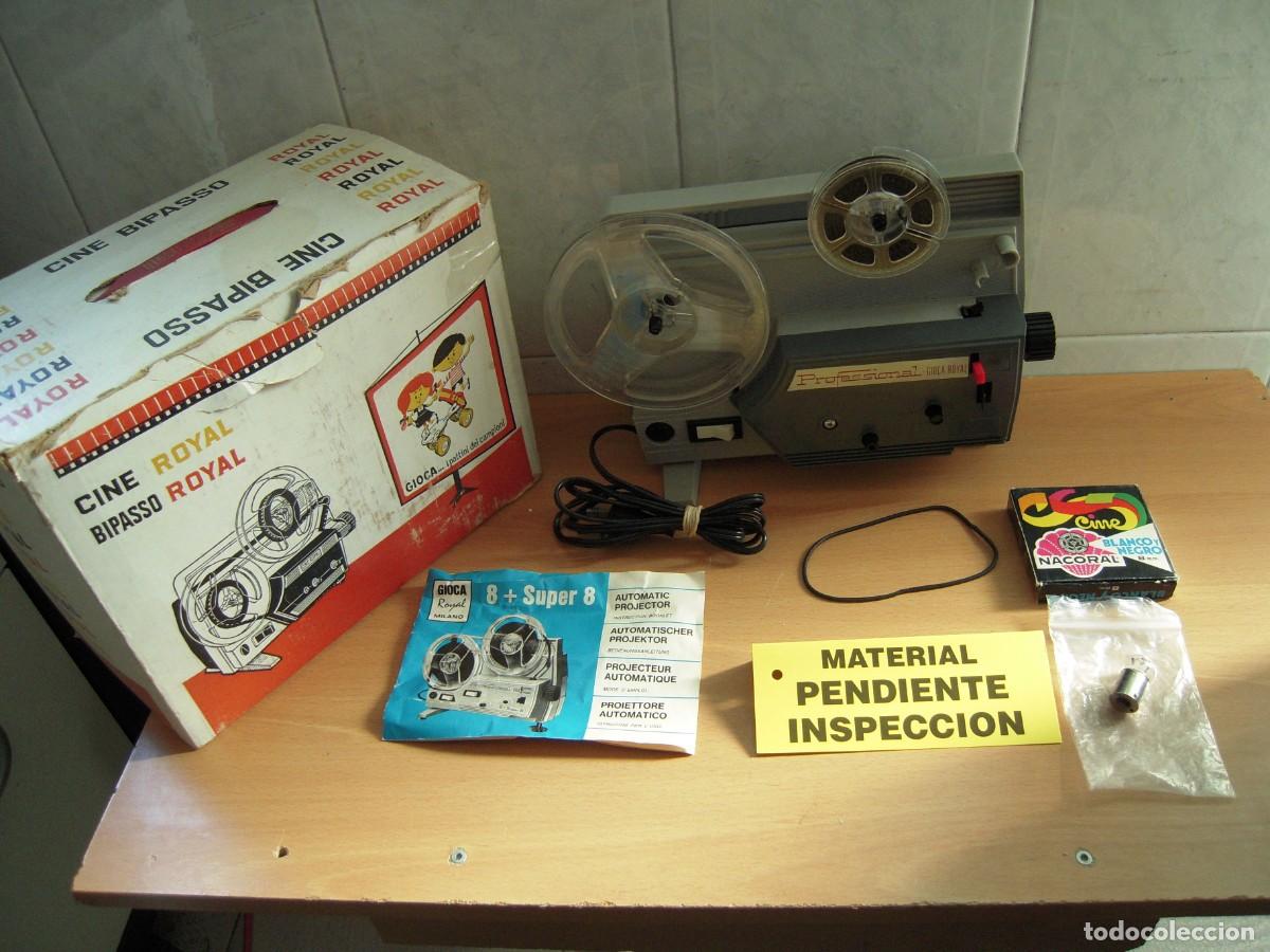 Antig&uuml;edades: Proyector de cine Super8 +8mm ROYAL Vintage Para Revisarlo