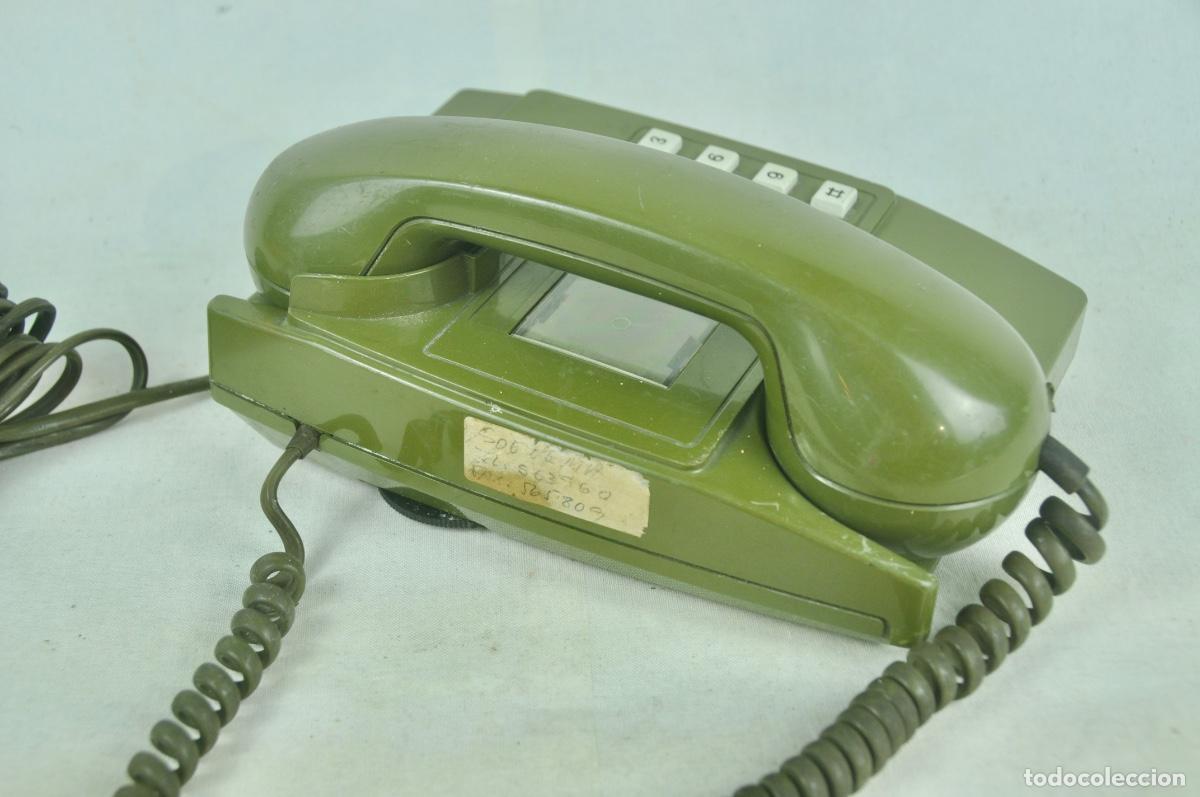 Tel&eacute;fonos: Tel&eacute;fono verde oscuro con teclas blancas - Foto 3