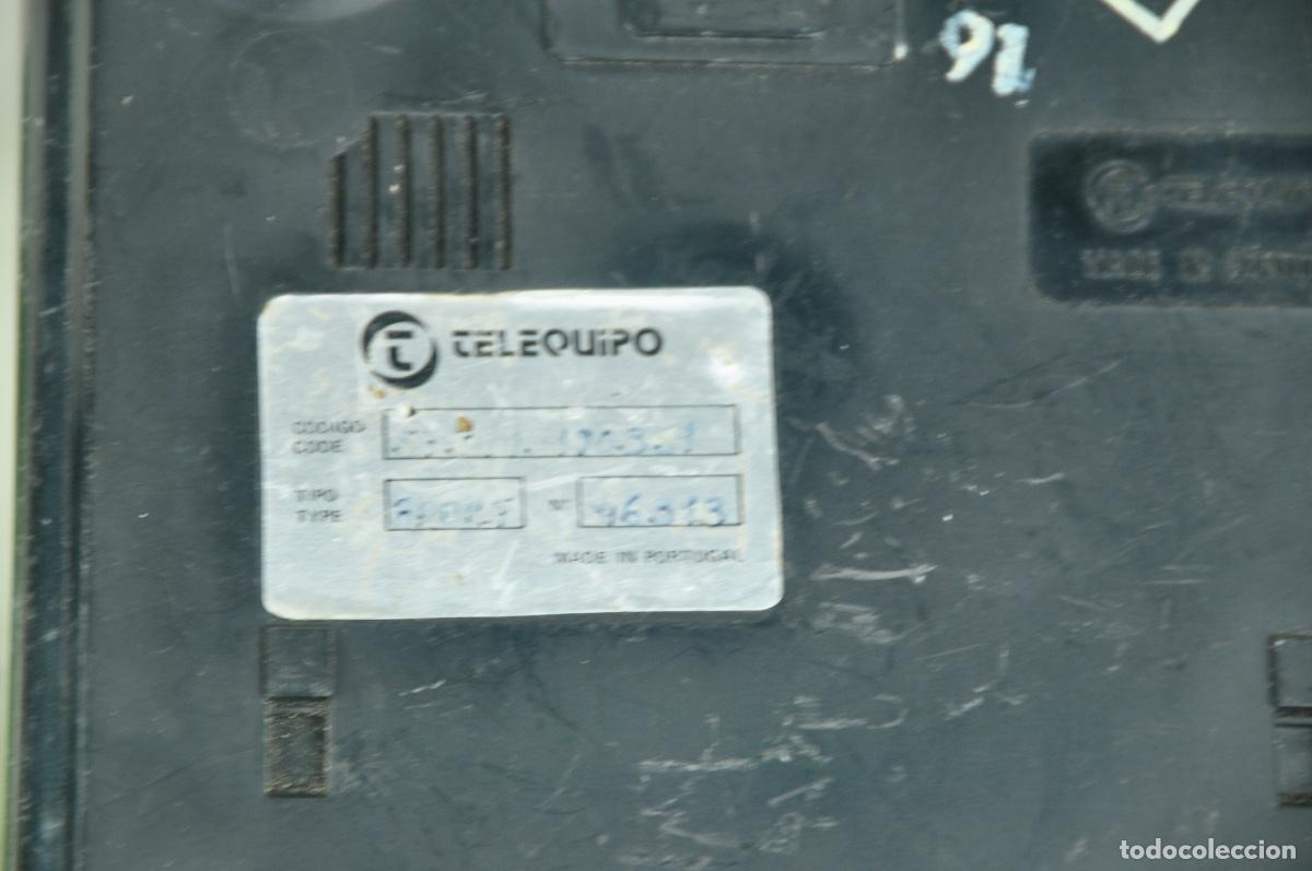Tel&eacute;fonos: Tel&eacute;fono de teclas verde claro botones negros - Foto 7