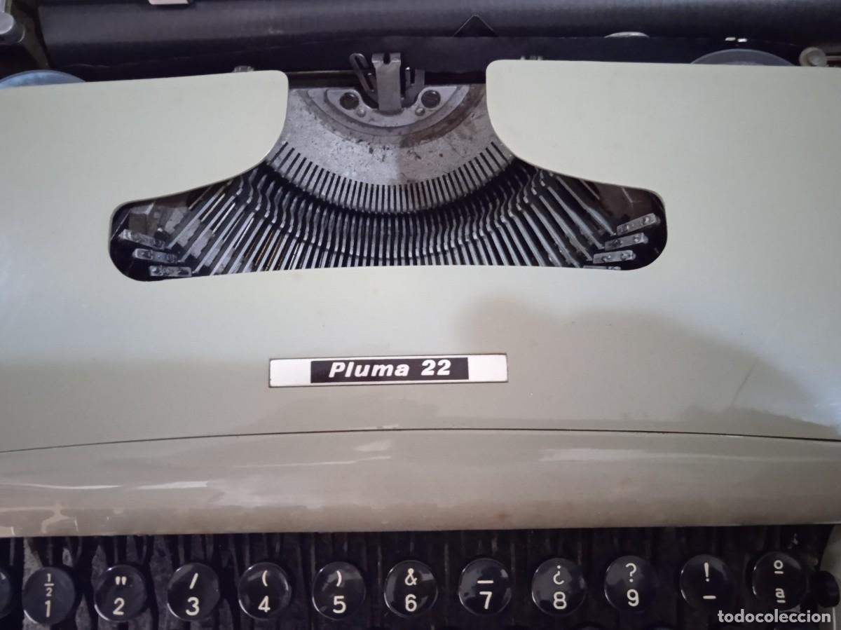 Antig&uuml;edades: M&aacute;quina de escribir Olivetti pluma 22 - Foto 2