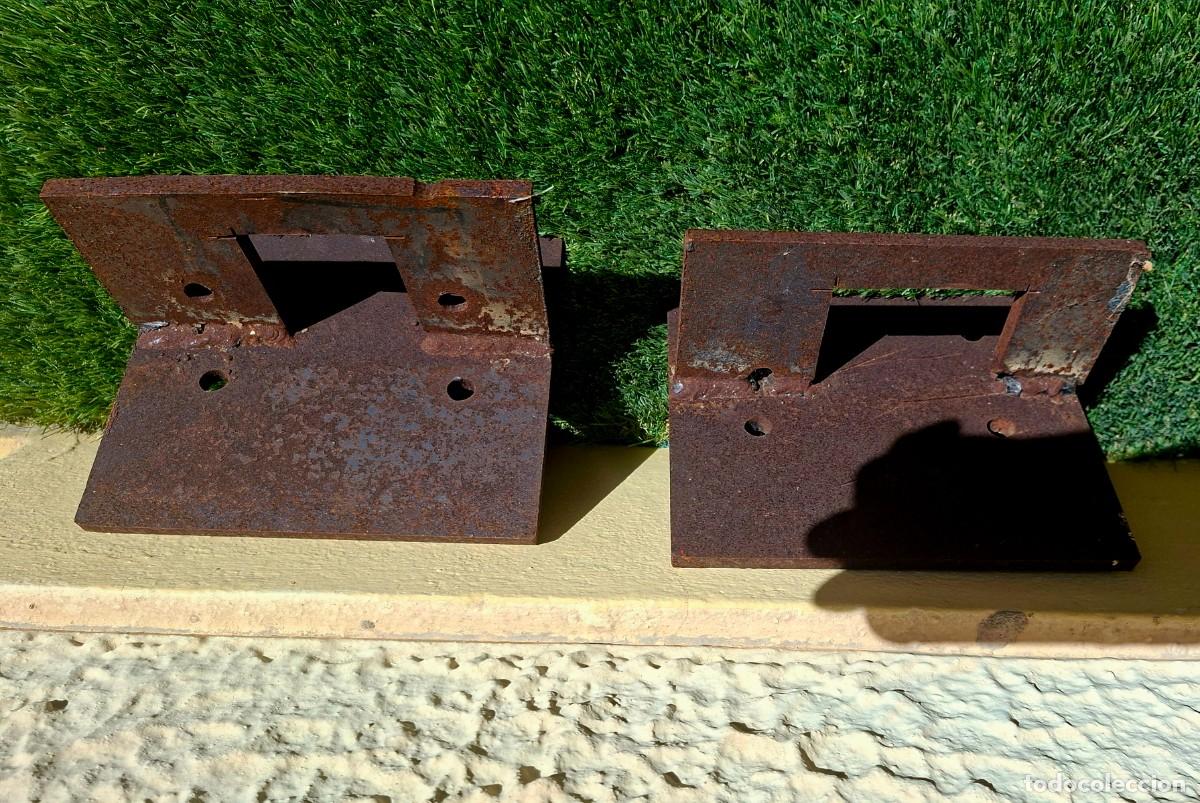 Antig&uuml;edades: 2 Soportes Anclaje Metal Pared / Techo - Decoraci&oacute;n funcional r&uacute;stico industrial