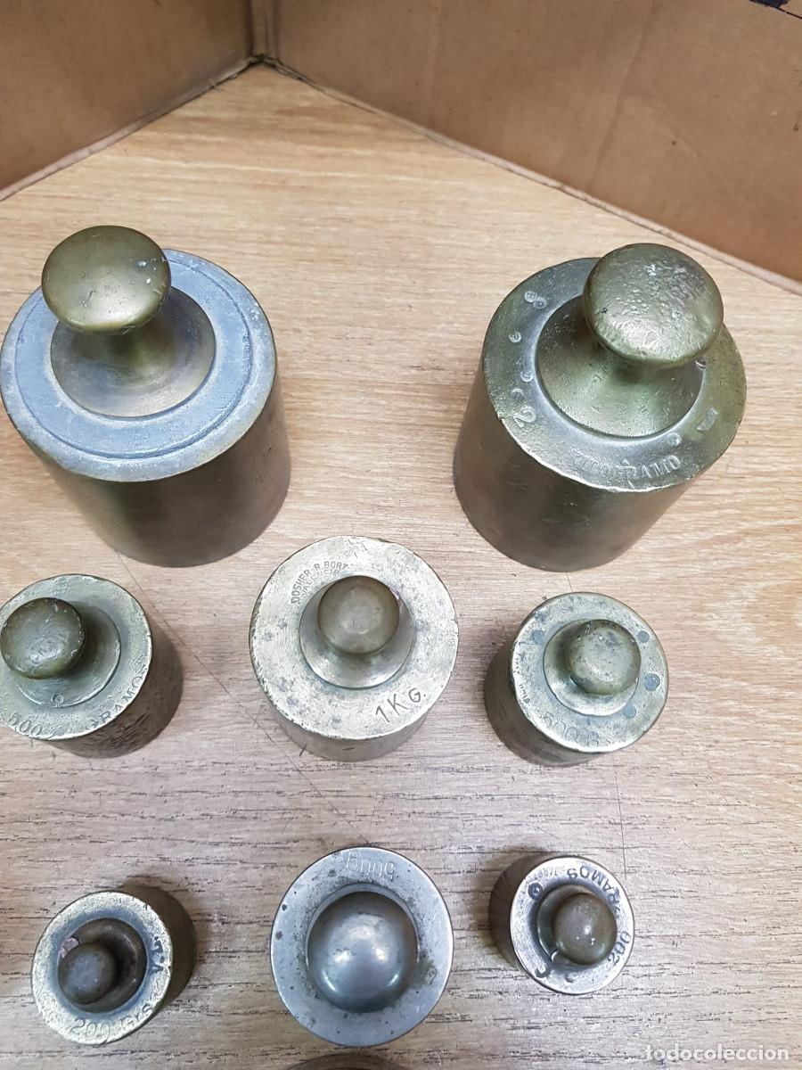 Antig&uuml;edades: LOTE DE 12 PESAS-BRONCE - Foto 2
