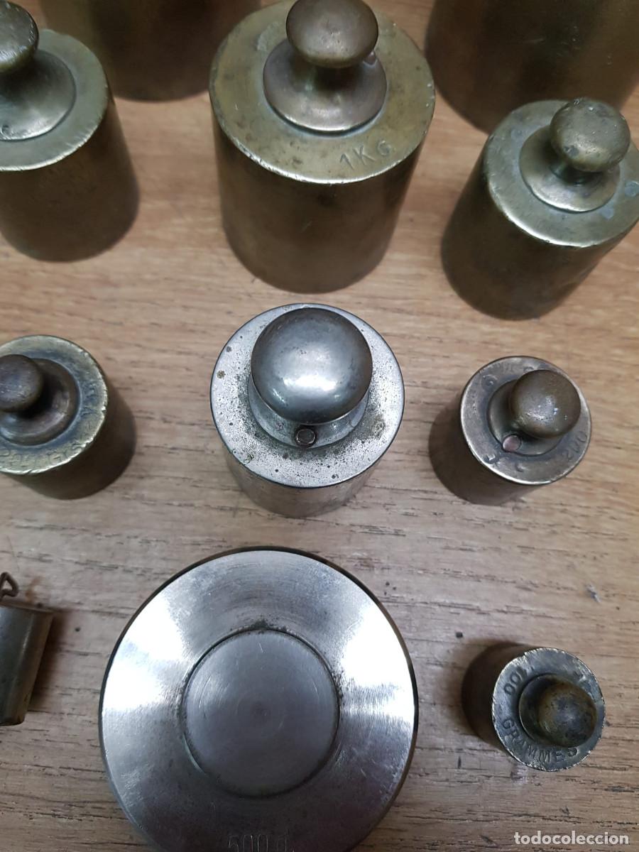 Antig&uuml;edades: LOTE DE 12 PESAS-BRONCE - Foto 5
