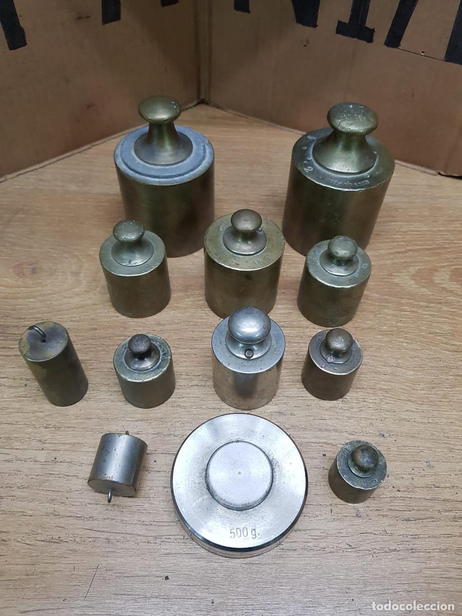 Antig&uuml;edades: LOTE DE 12 PESAS-BRONCE - Foto 1