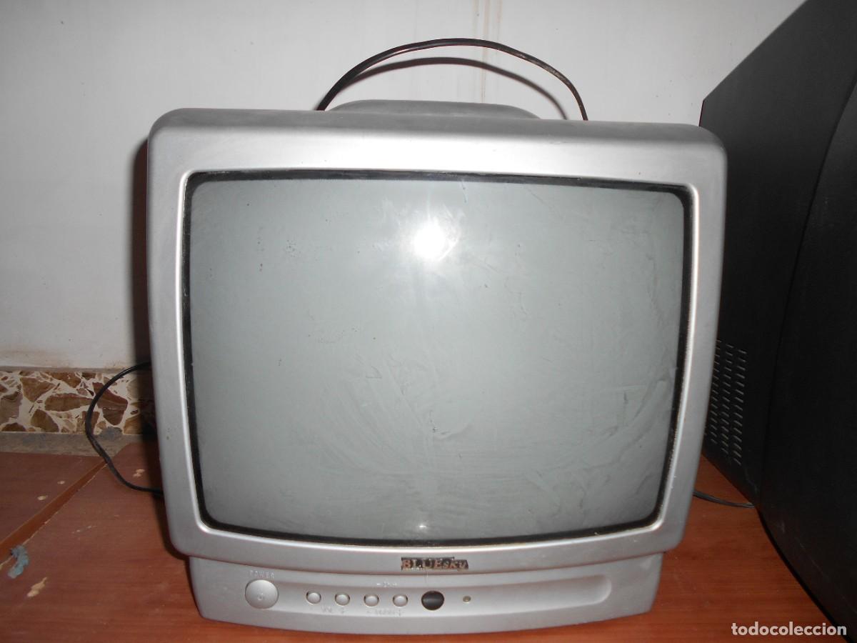 Antig&uuml;edades: tv Bluesky de tubo clasica