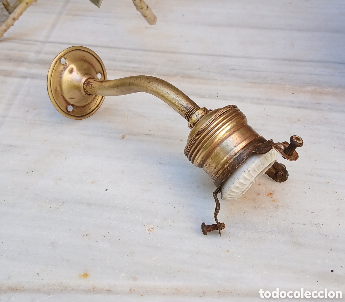 Antig&uuml;edades: Portal&aacute;mparas antiguo metal i porcelana