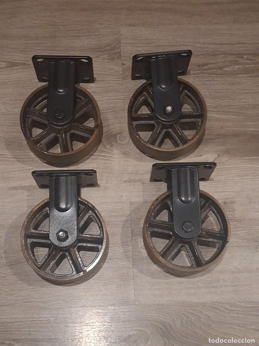 Antig&uuml;edades: Hogar 4 Ruedas de Hierro Fundido Antiguas - ideal decoraci&oacute;n muebles de estilo industrial