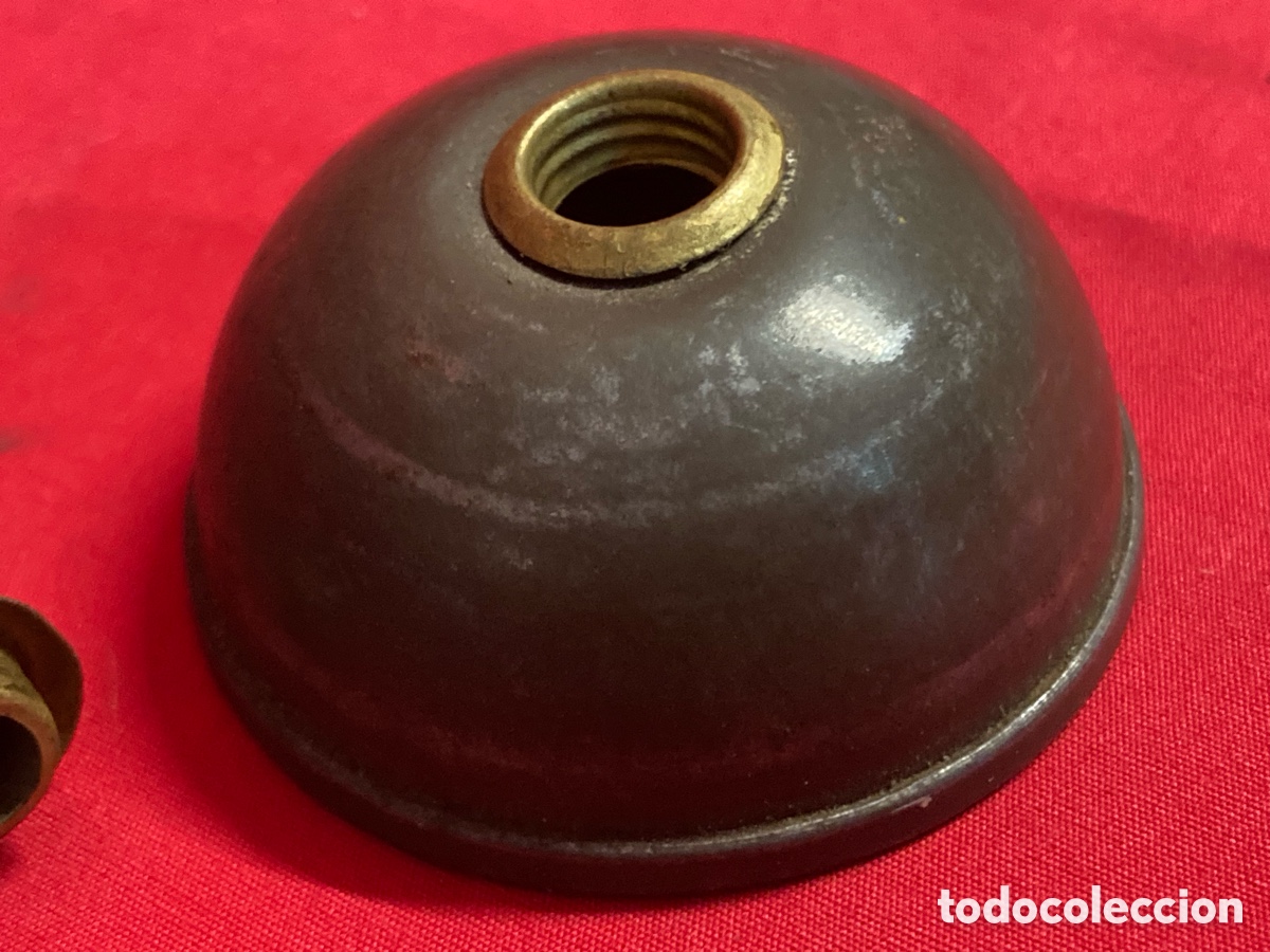 Antig&uuml;edades: Antigua peque&ntilde;a aceitera de lat&oacute;n - Foto 5