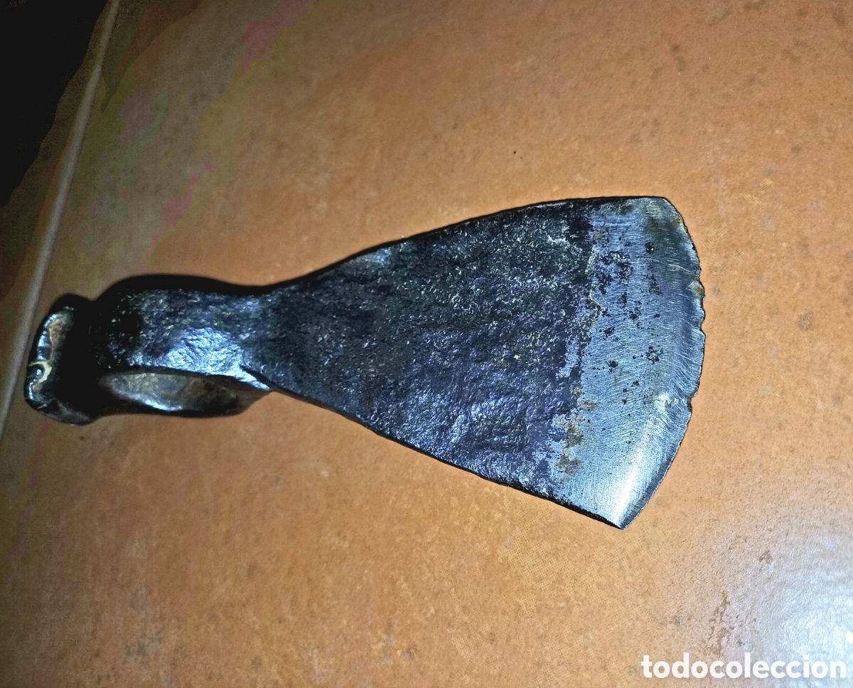 Antig&uuml;edades: Hacha Minera de forja s.XIX - Foto 1