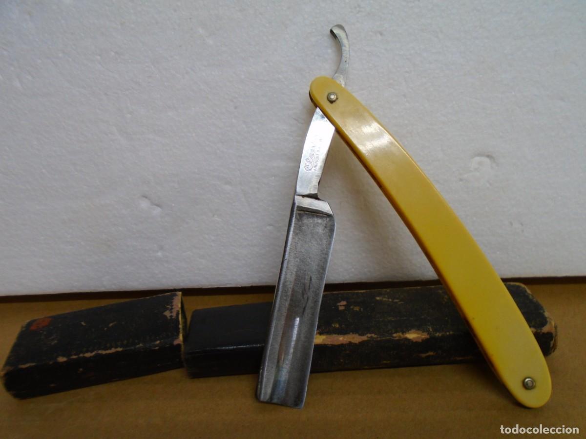 Oggetti Antichi: ANTIGUA NAVAJA DE AFEITAR CON ESTUCHE ORIGINAL,MARCA CLAUSS,MADE IN U.S.A.