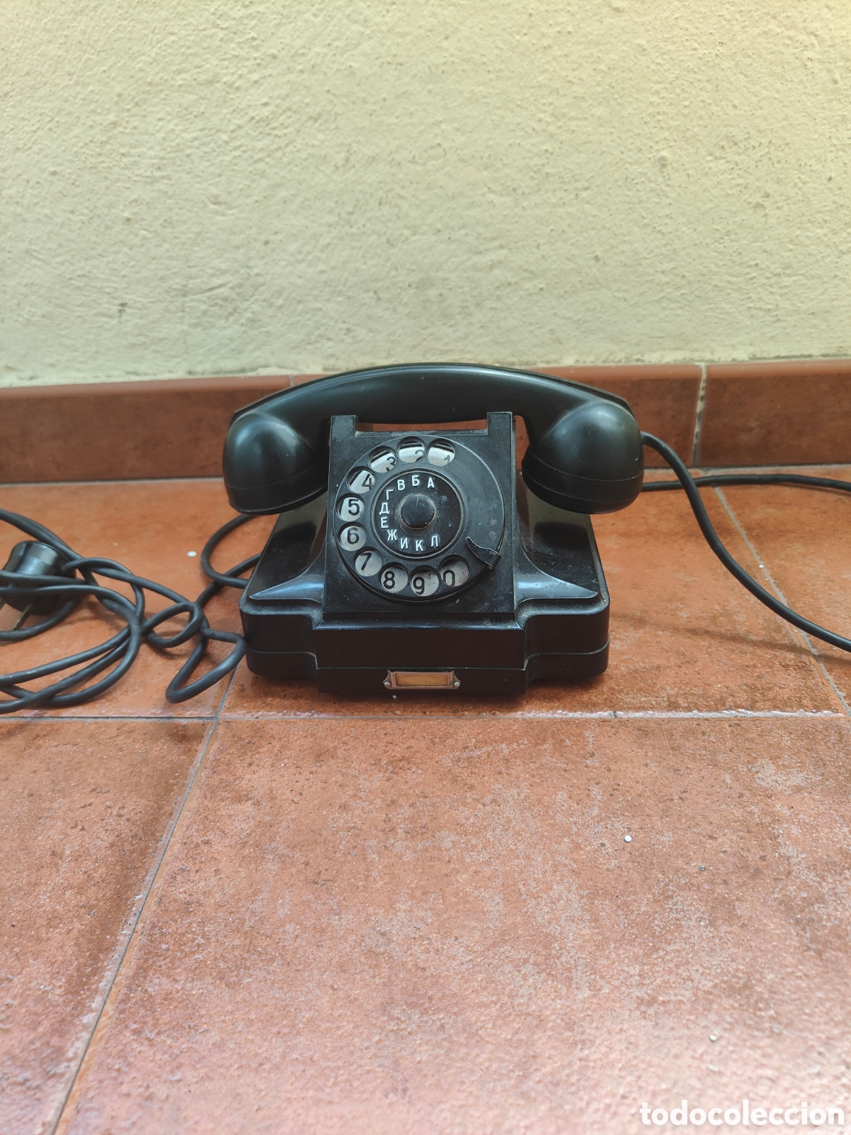 Tel&eacute;fonos: ANTIGUO TELEFONO SOVIETICO