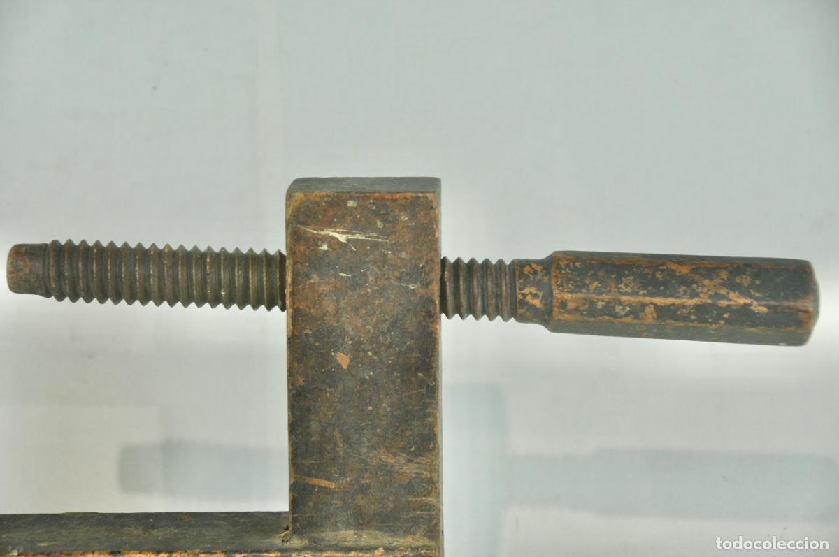 Antig&uuml;edades: Antiguo sargento madera - Foto 2