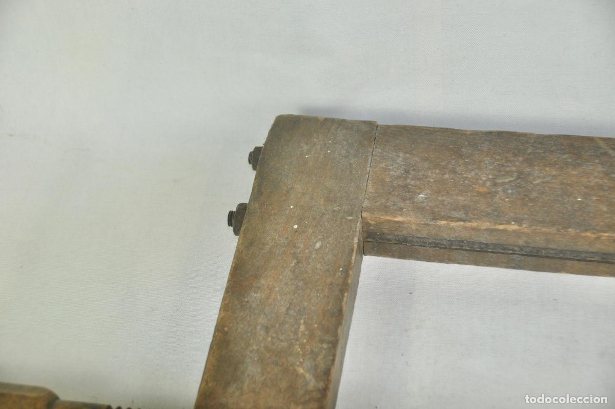 Antig&uuml;edades: Sargento en madera antiguo - Foto 6