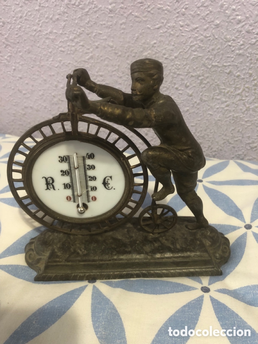 Antig&uuml;edades: Term&oacute;metro calamina figura bicicleta - Foto 1