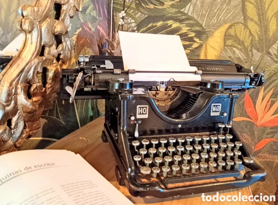 Antiguidades: Maquina escribir Hispano Olivetti M40 carro largo