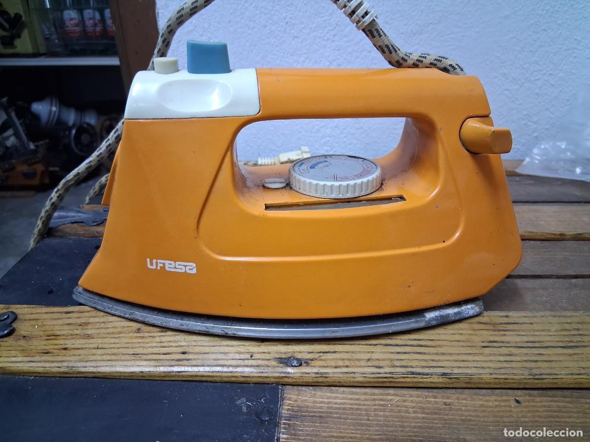 Antig&uuml;edades: Plancha para la ropa Ufesa Typ 40 - Foto 1