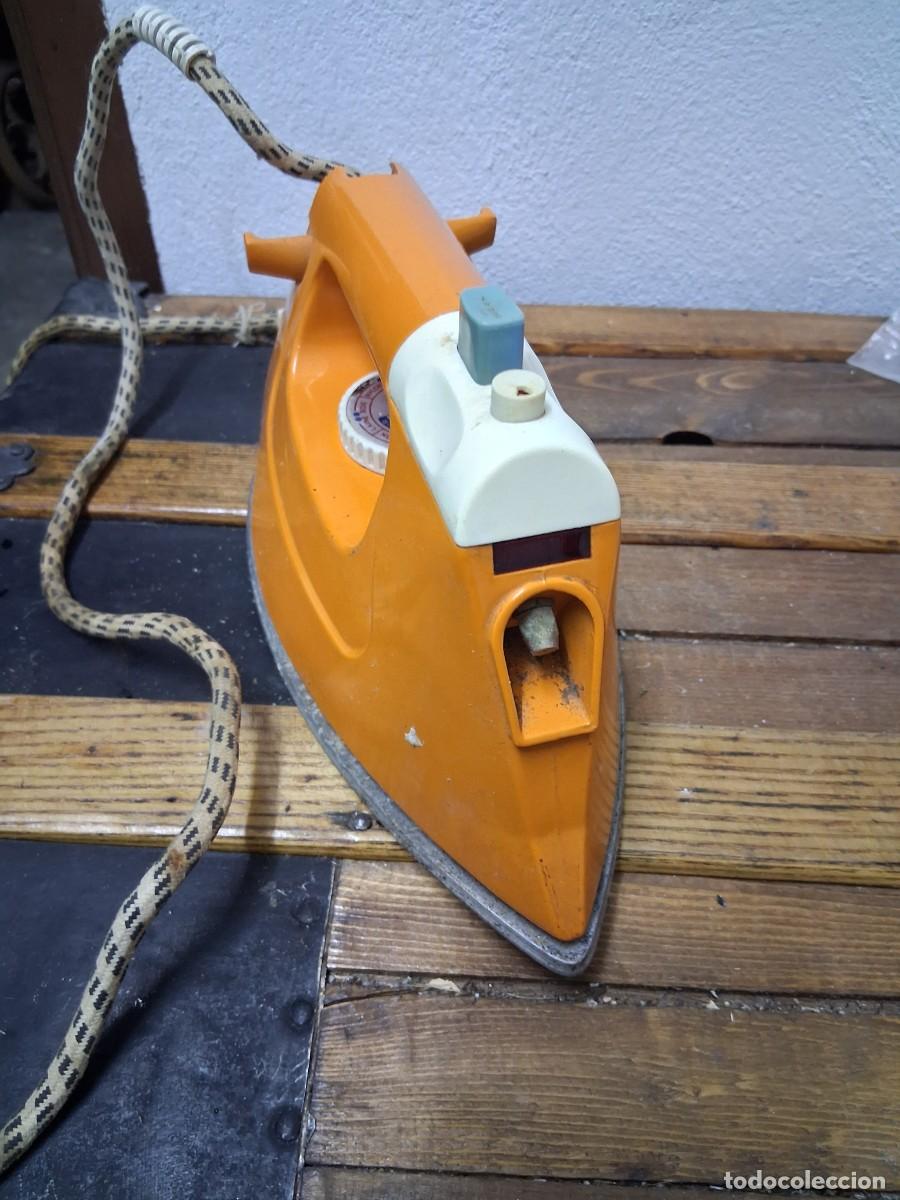 Antig&uuml;edades: Plancha para la ropa Ufesa Typ 40 - Foto 3