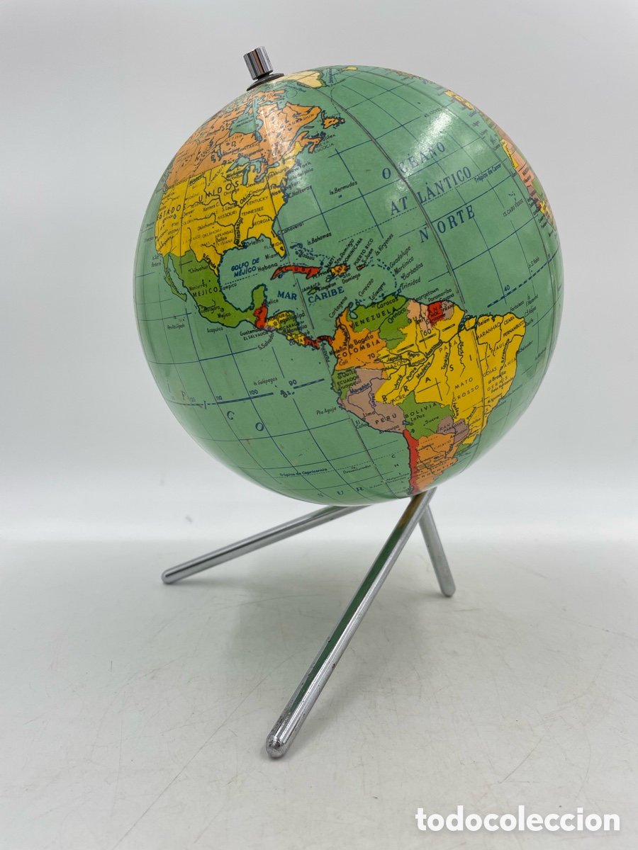 Antig&uuml;edades: Globo terr&aacute;queo antiguo, bola del mundo. Dalmau Carles Pla.