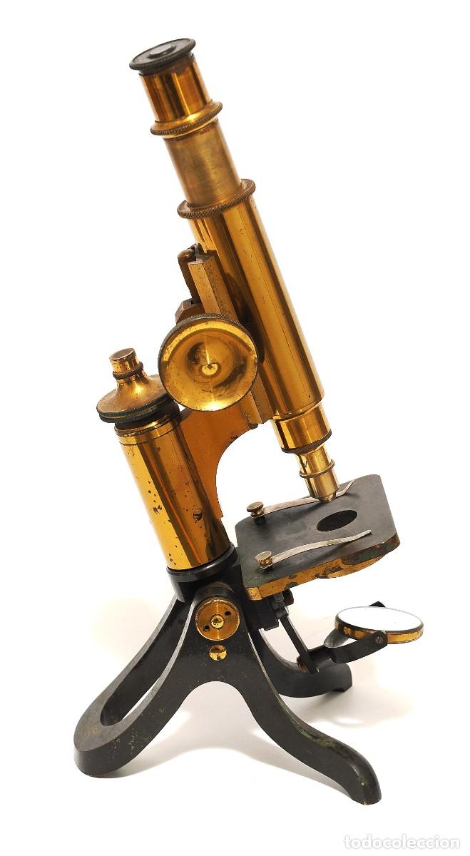 Antig&uuml;edades: Microscopio antiguo ingl&eacute;s H. Crouch (c.1875)