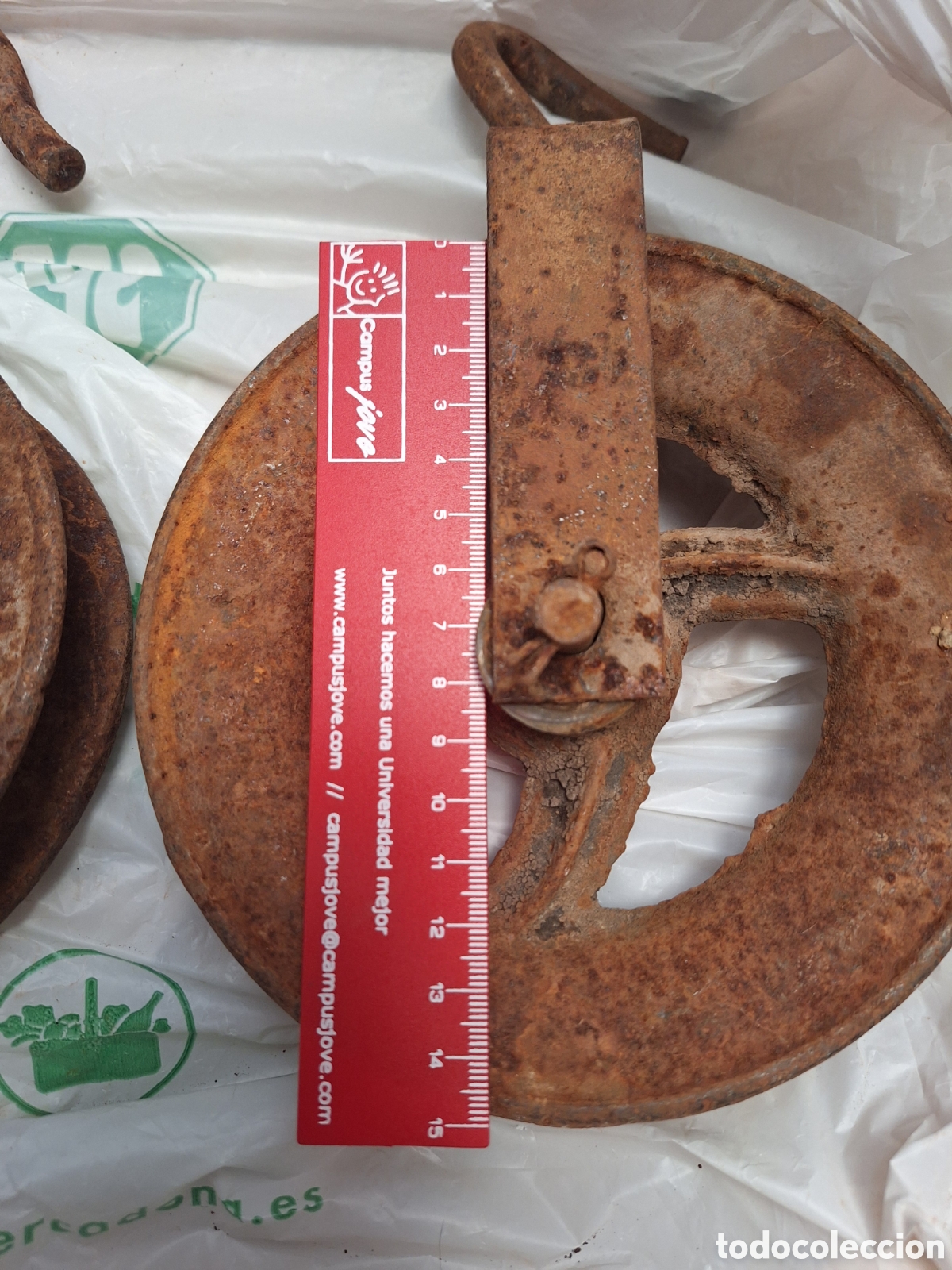 Antig&uuml;edades: Lote de poleas hierro forjado. - Foto 4