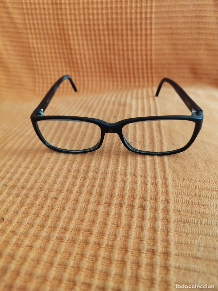 Antig&uuml;edades: Gafas graduadas, sin comprobar la graduaci&oacute;n.