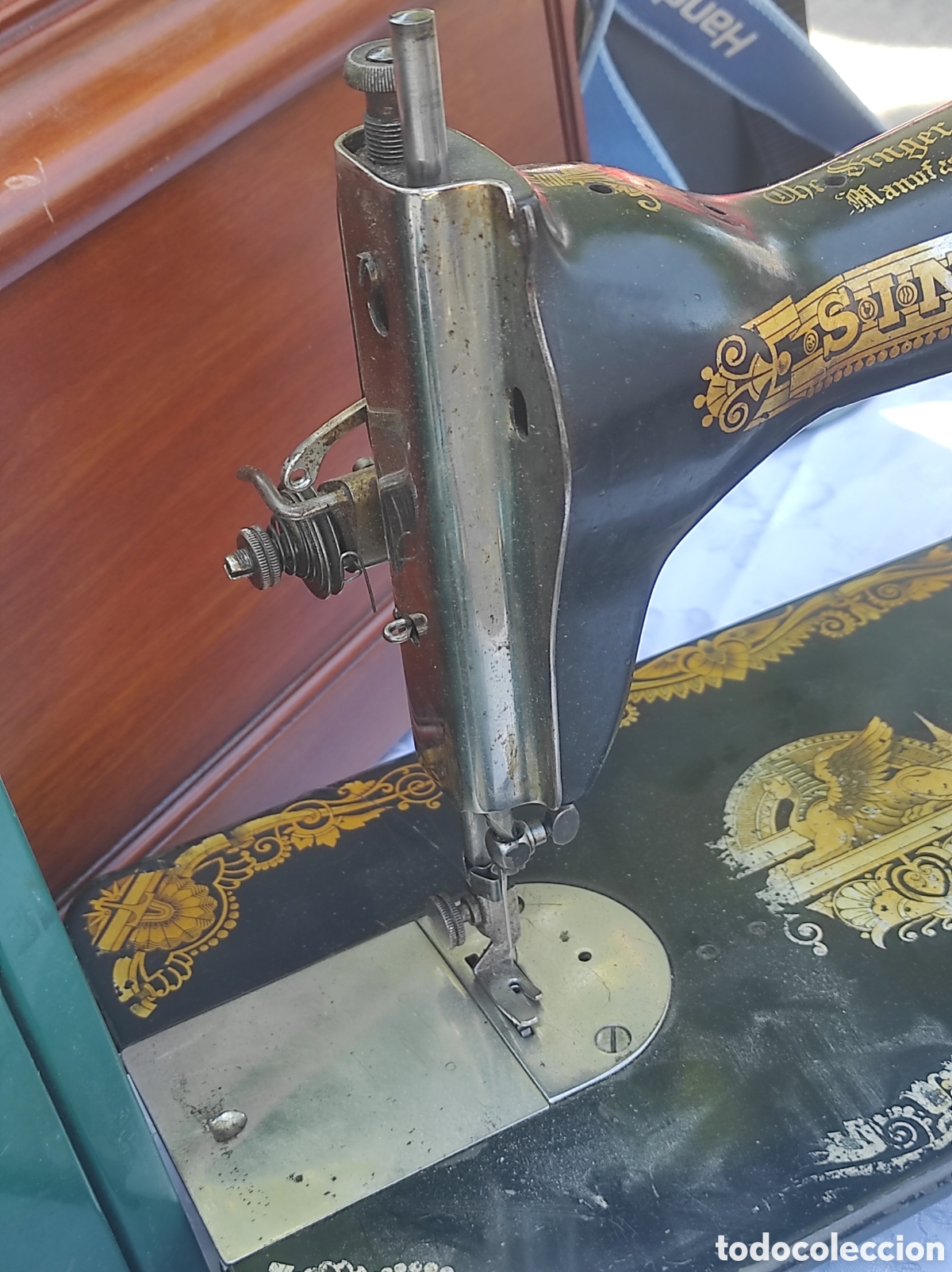 Antig&uuml;edades: Antigua m&aacute;quina de coser Singer - Foto 6