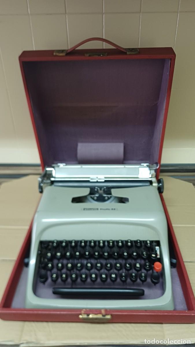 Antig&uuml;edades: MAQUINA DE ESCRIBIR OLIVETTI ESTUDIO 44 - Foto 1
