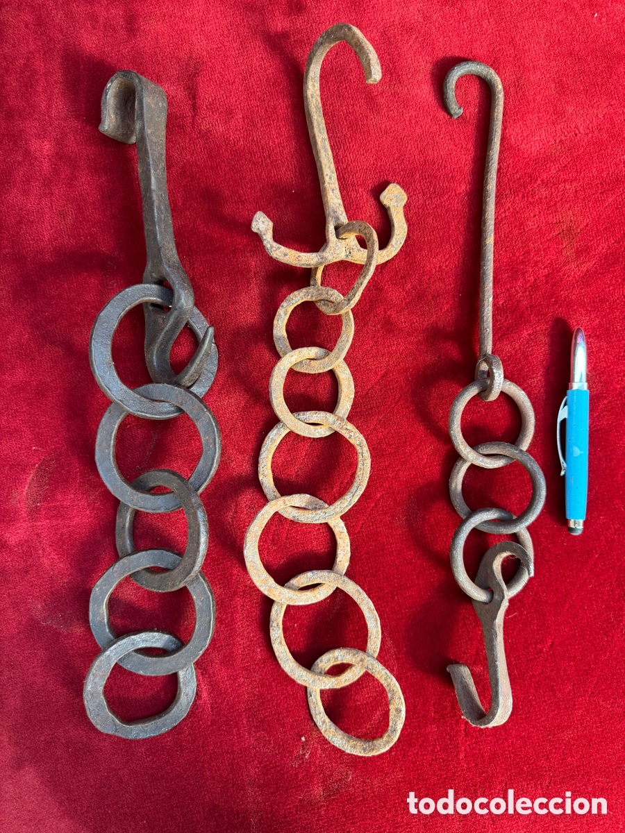 Antig&uuml;edades: Lote de 3 antiguos llares o cadenas de chimenea. Hierro forjado!