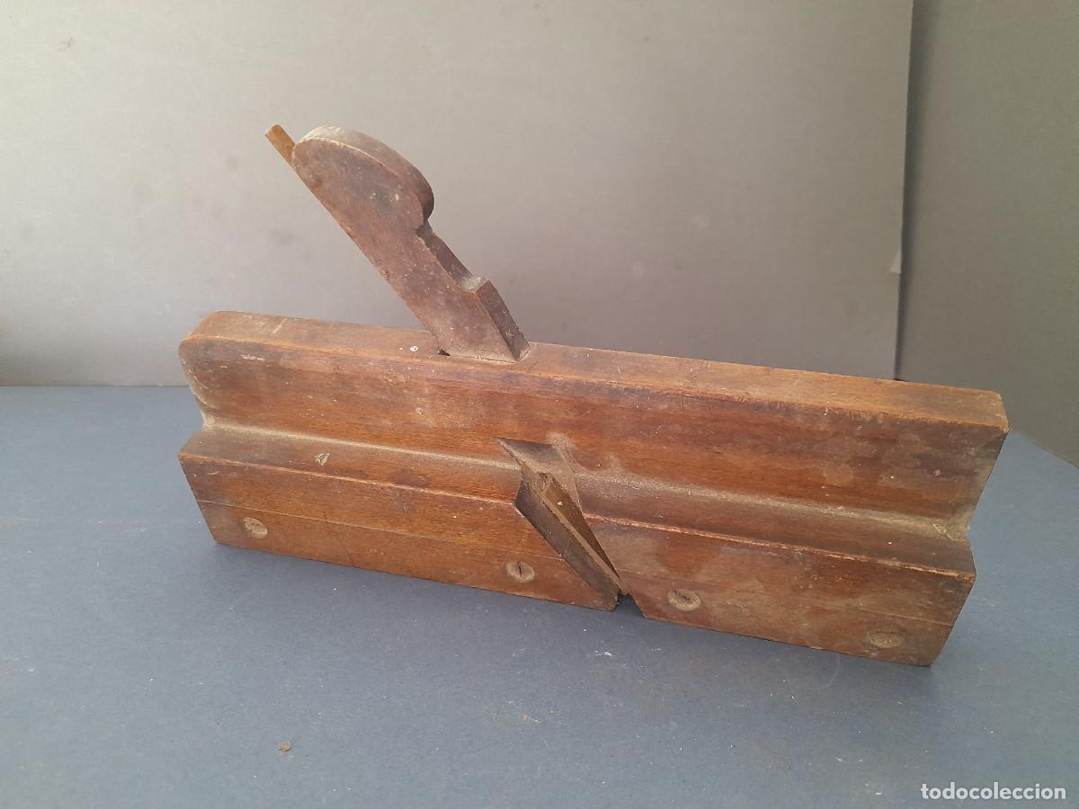 Antig&uuml;edades: garlopin de moldura, cepillo de carpintero, corte concavo 2cm aprox, largo 24.5cm aprox