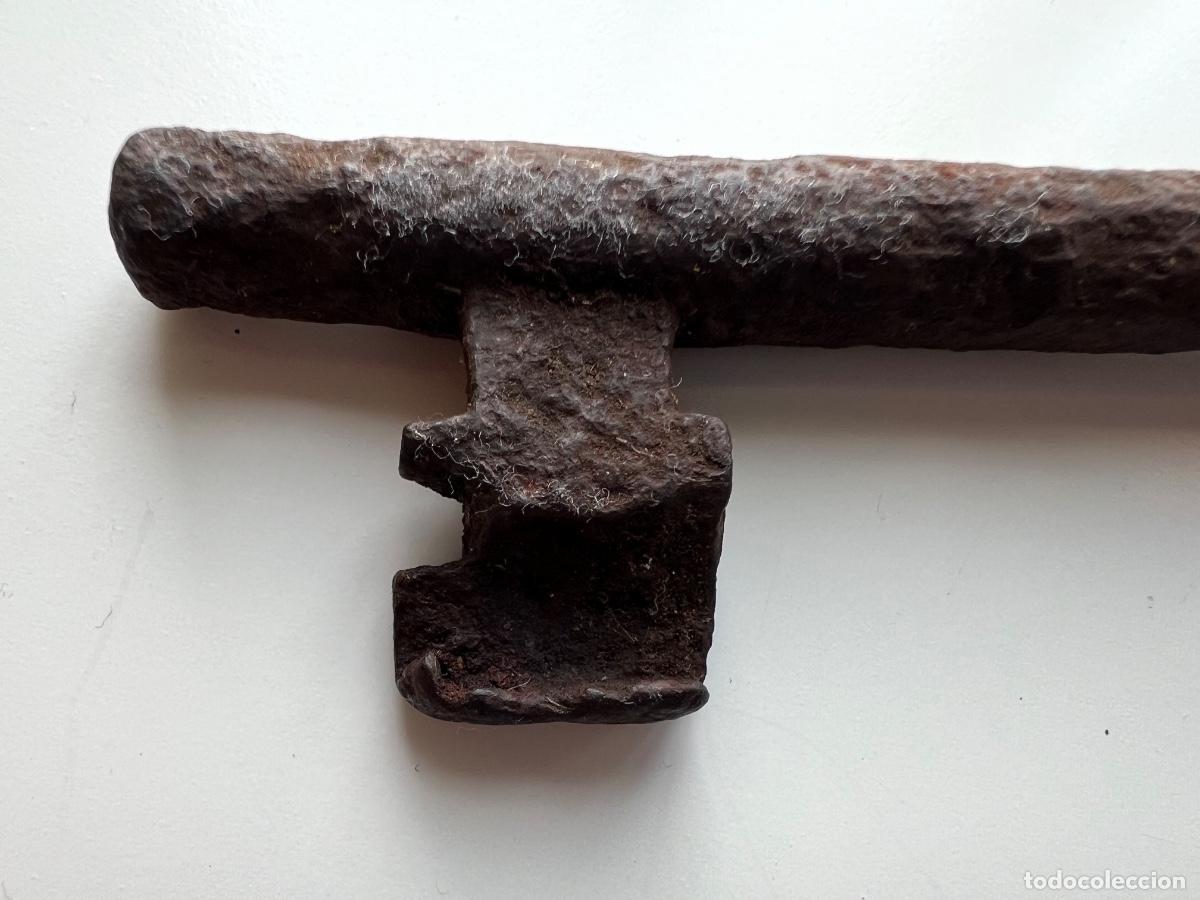 Antig&uuml;edades: ANTIGUA LLAVE DE FORJA 16,5 CMS - Foto 5