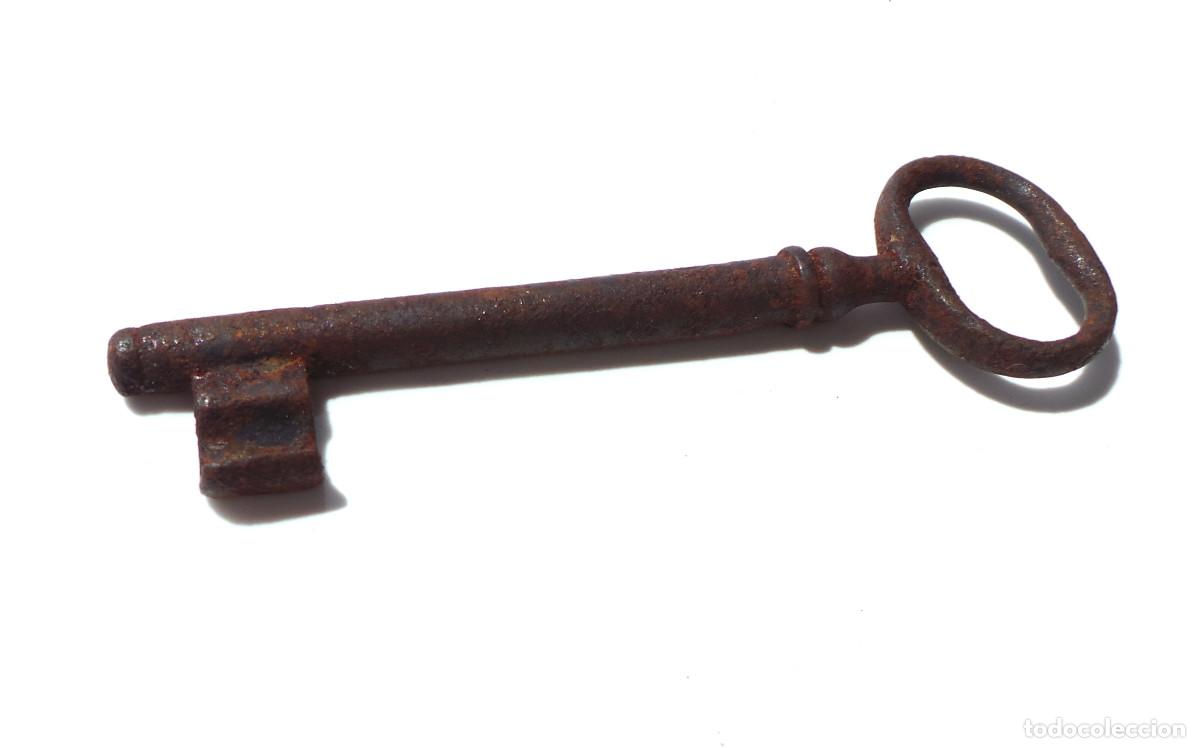 Antig&uuml;edades: LLAVE DE COLECCI&Oacute;N.- 12,5 CM DE LARGO. - Foto 3