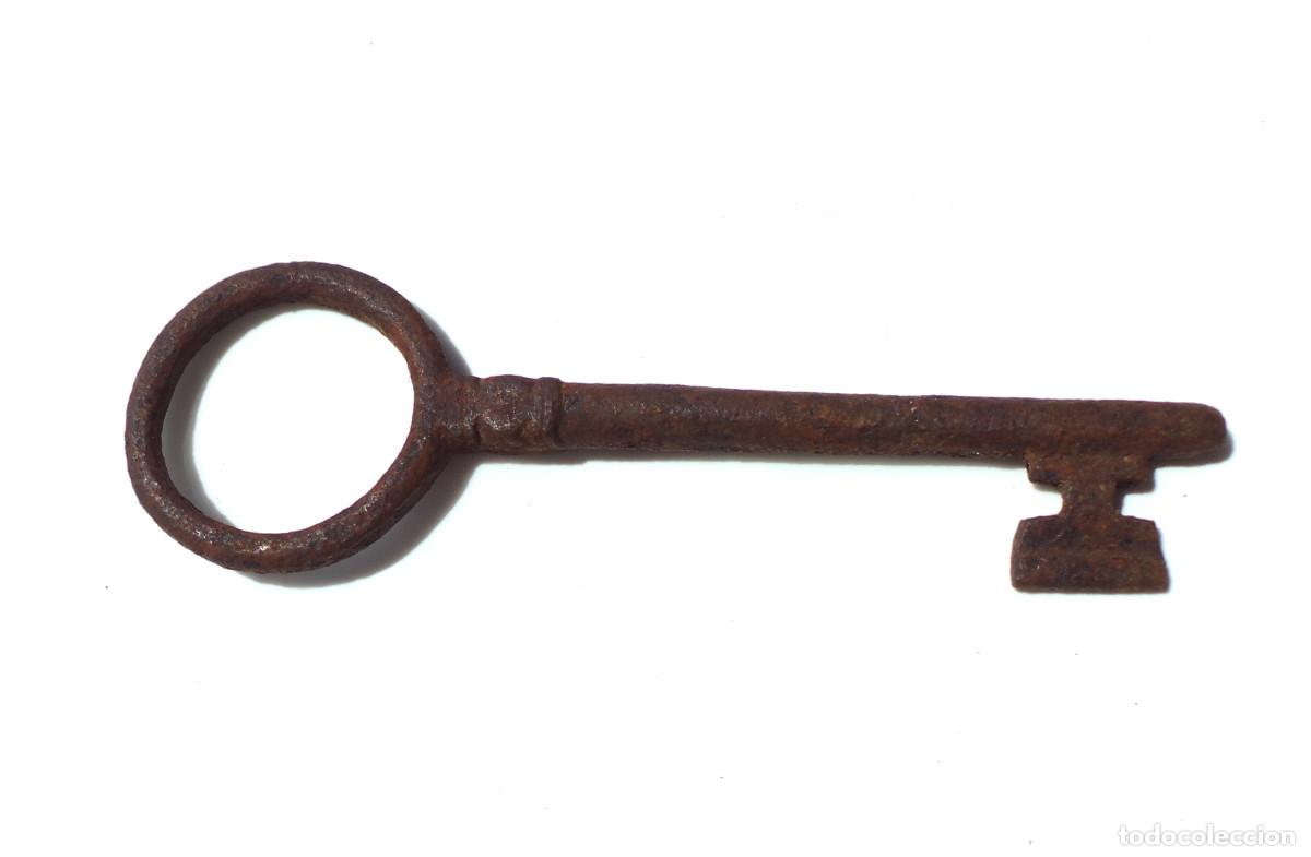 Antig&uuml;edades: LLAVE DE COLECCI&Oacute;N.- 13,9 CM DE LARGO. - Foto 3
