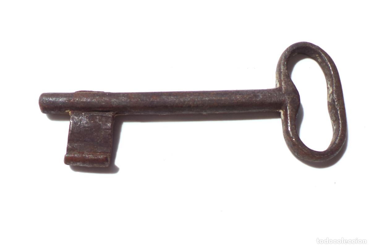 Antig&uuml;edades: LLAVE DE COLECCI&Oacute;N.- 13,5 CM DE LARGO. - Foto 5