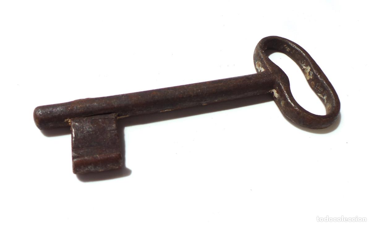 Antig&uuml;edades: LLAVE DE COLECCI&Oacute;N.- 13,5 CM DE LARGO. - Foto 6