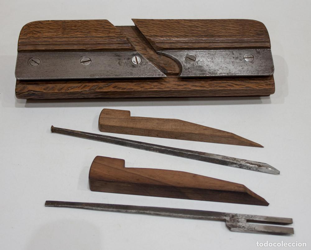 Antig&uuml;edades: ANTIGUO CEPILLO DE CARPINTERO DE MACHIHEMBRAR PARA TABLA DE 14 MMS. - Foto 6