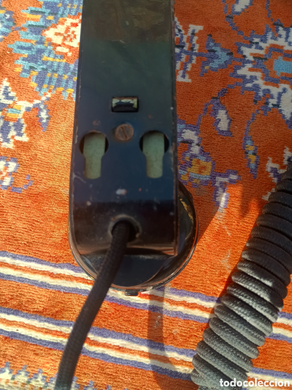 Tel&eacute;fonos: Tel&eacute;fono met&aacute;lico negro - Foto 5