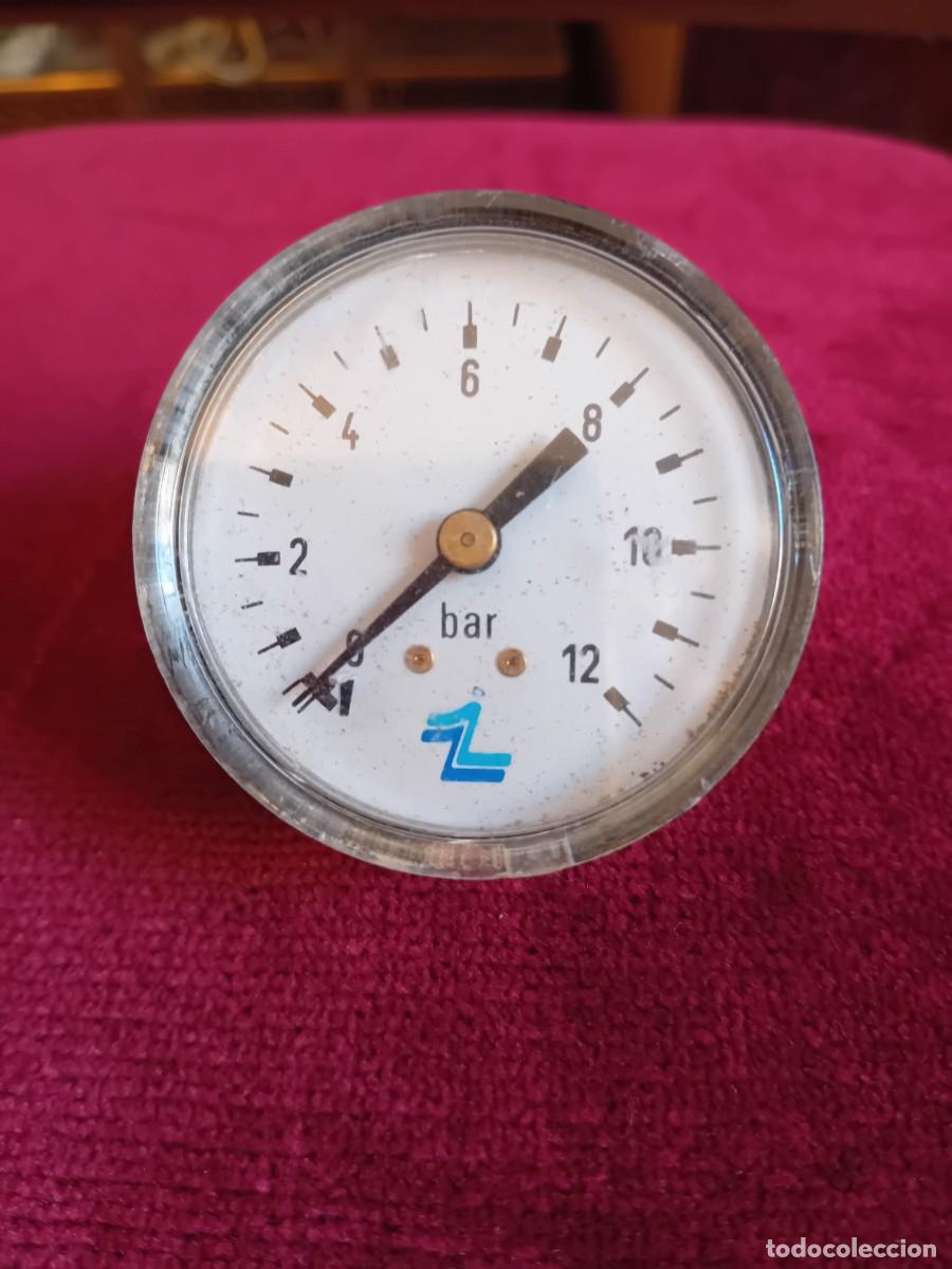 Antig&uuml;edades: Man&oacute;metro medici&oacute;n de gas o l&iacute;quido