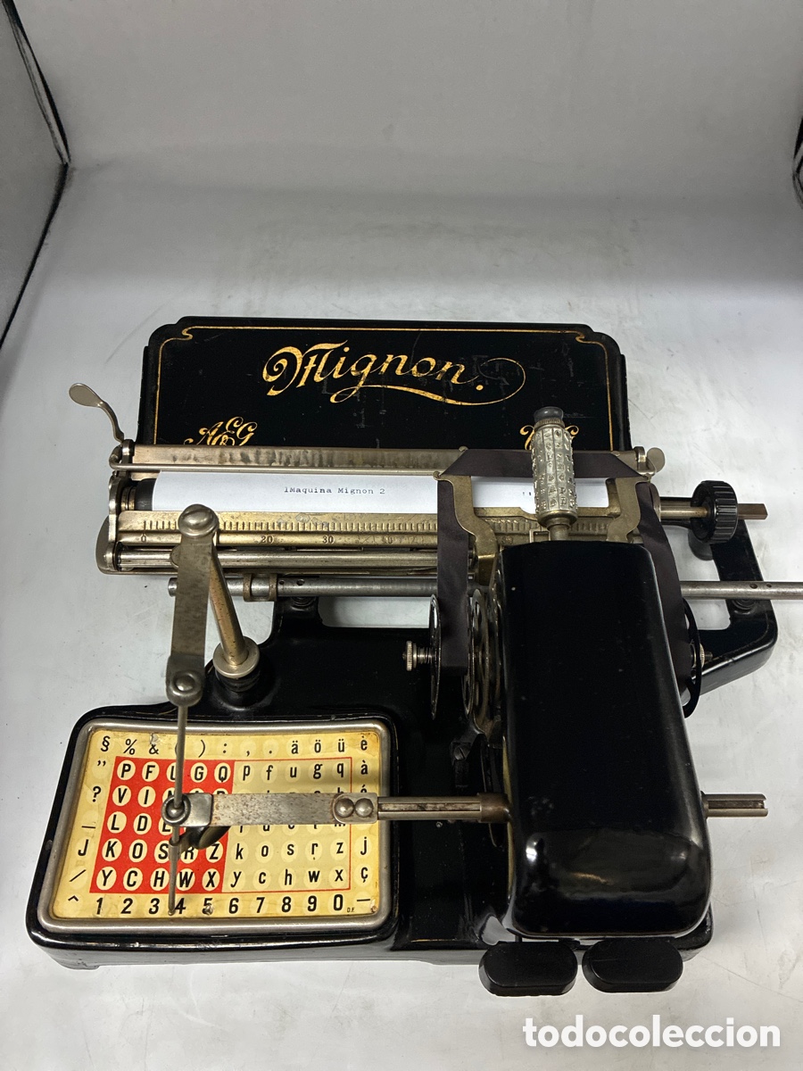 Antig&uuml;edades: M&aacute;quina de Escribir MIGNON n&uacute;mero 2.