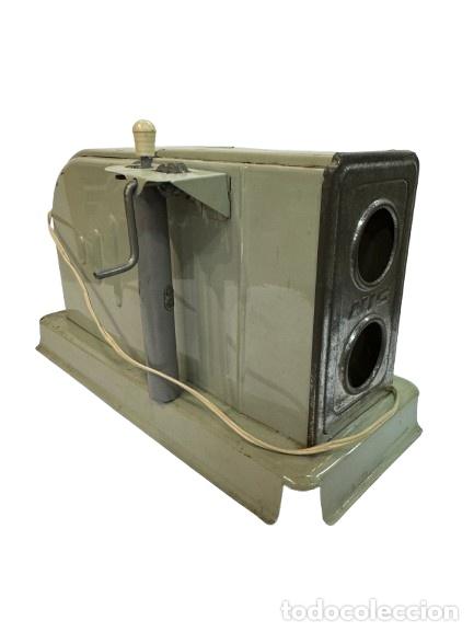 Antig&uuml;edades: Proyector de Diapositivas Vintage de Colecci&oacute;n